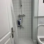 Petit Studio 14M2 Metro Goncourt